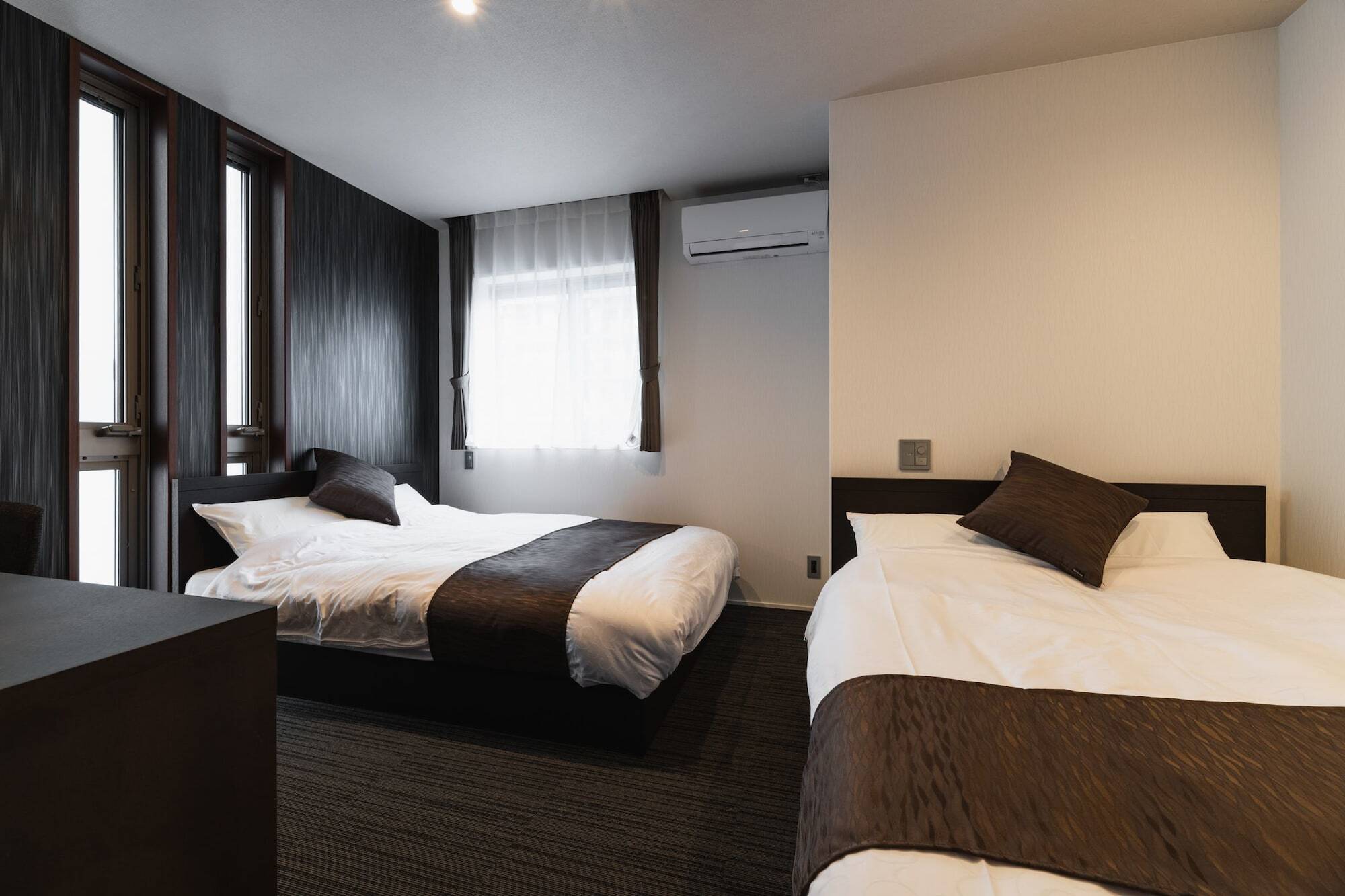 Grand Base Tenjin Fukuoka  Extérieur photo